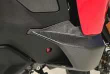Aluminium boutenset (2 st.) voor zijpanelen Ducati Multistrada V2 S (2025+)