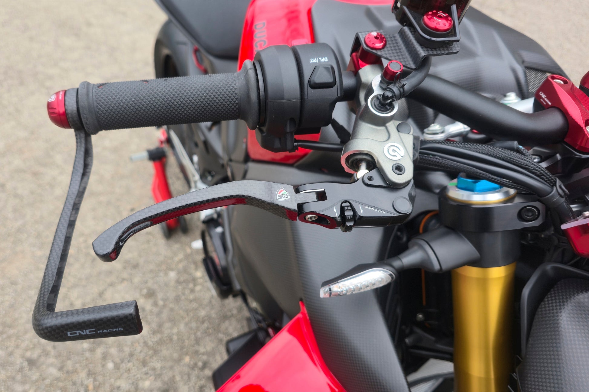Carbon opklapbare remhendel - met horizontale verstelknop Ducati Panigale V4 S (2021+)