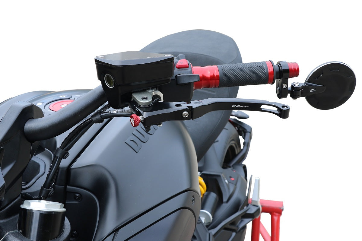 Stuurgewichtset 'Mini' CNC Racing Triumph Tiger 800 (2018-2020) gemonteerd inclusief CNC Racing hendelset