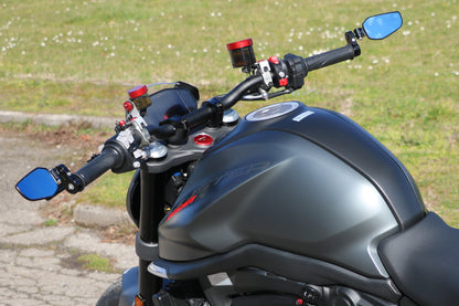 Bar-End Spiegel Evo rechts MR711 CNC Racing Yamaha YZF-R1 (2009-2014) gemonteerd op Monster omhoog geplaatst