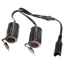 OptiMate O-26 dubbele socket adapter  –  AUTO Ø22 > SAE  –  13A max