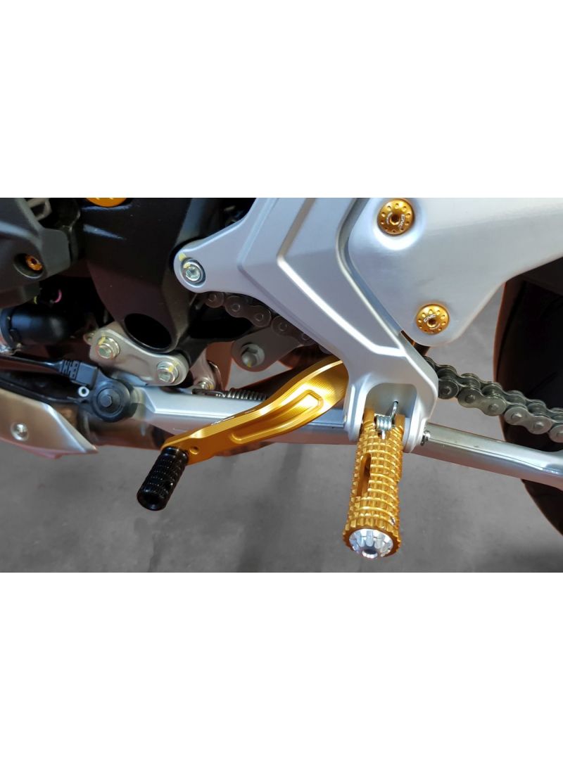 CNC Racing Gear/Bakre bromspedaler MV Agusta Brutal MV Agusta Dragster 800 RR E3 (2015-2017)