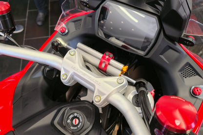 CNC Racing stuurdemper installatiekit Ducati Multistrada V2 (2025+)