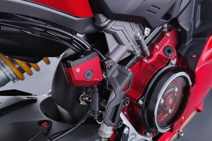 Achterrem vloeistof reservoir MV Agusta Brutale 1090 R (2012-2015) gemonteerd in rood achteraanzicht