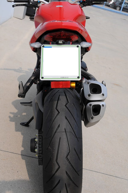 Lightech 'Race' License Plate Holder - Innovation meets Elegance - Ducati Monster 797 2017-2020