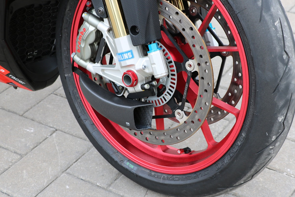 GP Remklauw koeling luchtgeleider set carbon Ducati Panigale 959 Corse (2018-2019) mat carbon gemonteerd op Aprilia Tuono V4 ter voorbeeld