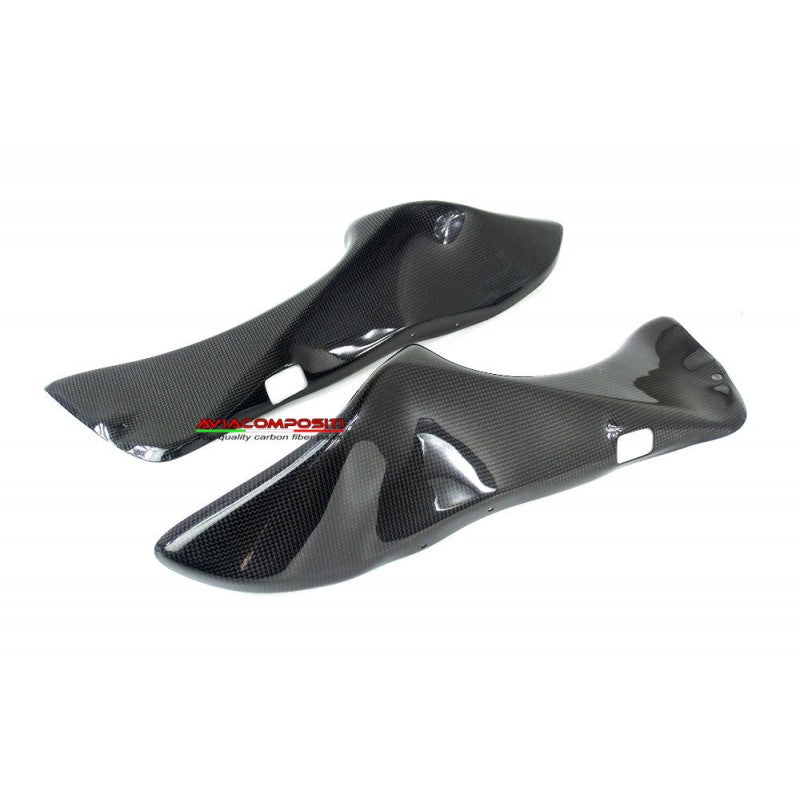 Avia Compositi luchtgeleidercover met gaten voor originele knipperlichten mat carbon set (2 st.) Ducati 916 (1994-1999)