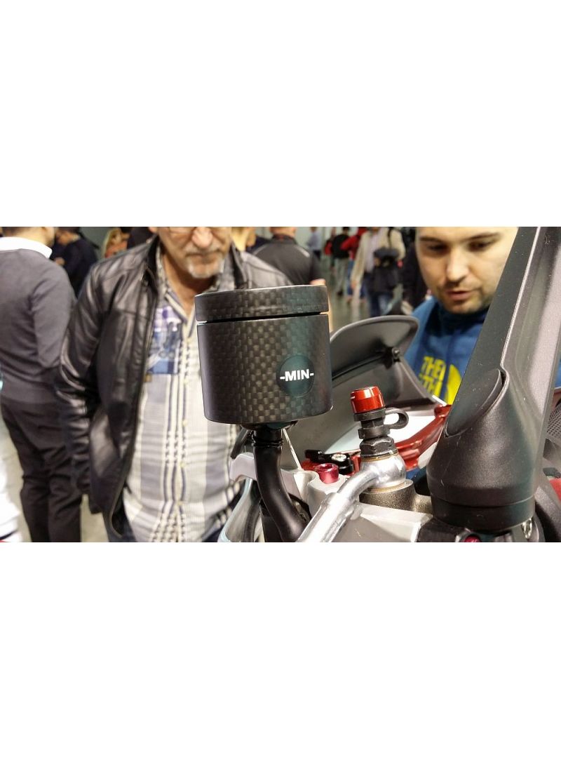 CNC Racing carbon Remvloeistof reservoir 25ml Ducati Streetfighter V4 (2025+)