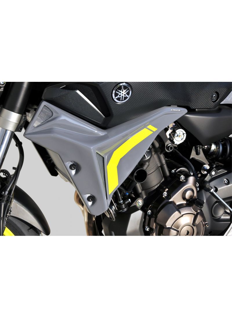 ERMAX RADIATORSIDA PANELER YAMAHA MT07 2014-2017 (SÅLD PER PAR)
