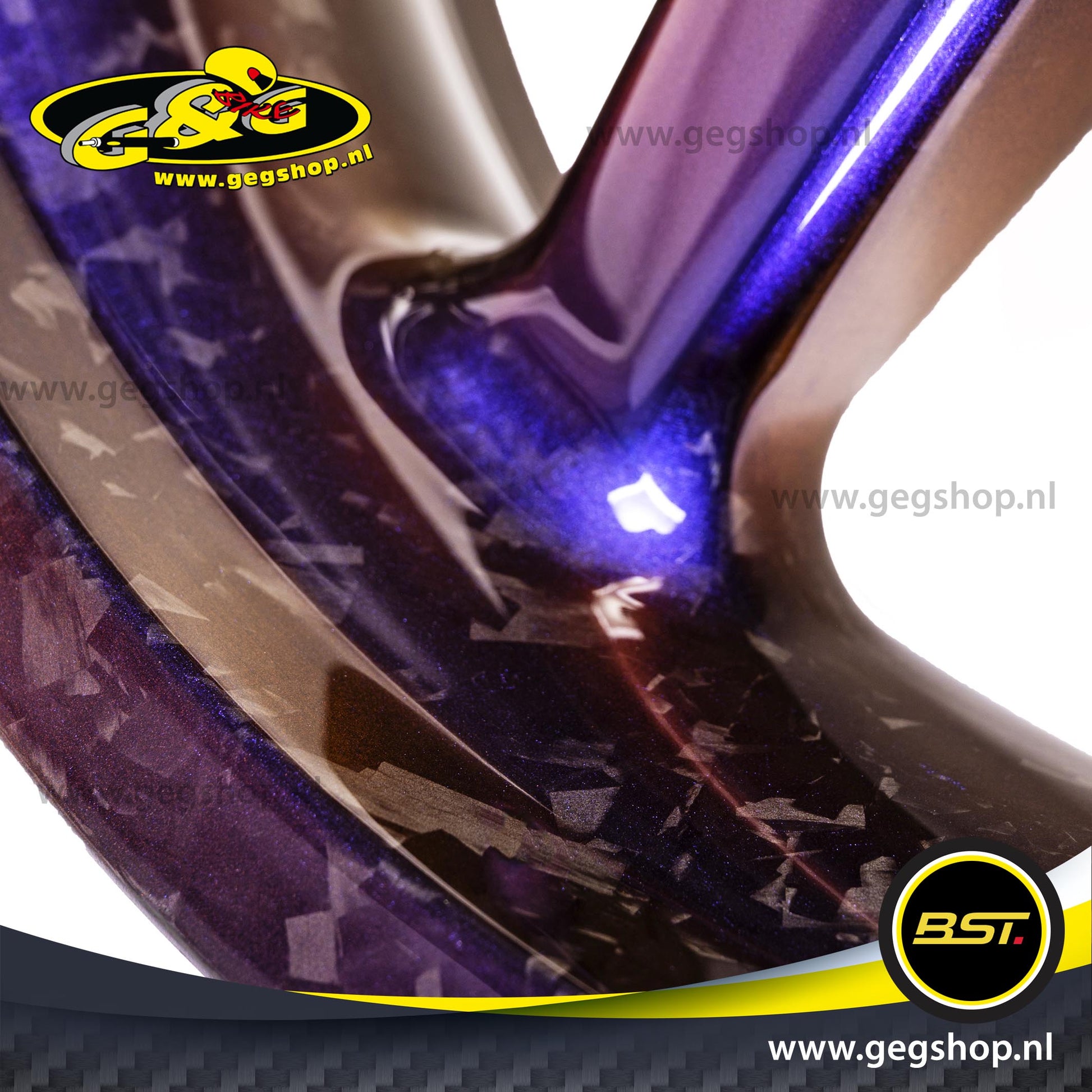 BST Twin TEK 3.5x17" carbon voorvelg voor Harley Davidson FLHT Electra Glide Standard (2019-2020)