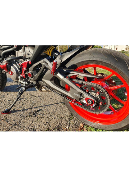 Ketting Verstellers Set (links en rechts) - Ducati Monster V2 + (Plus) (2026+)